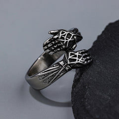 Retro Men's Ring With Hands