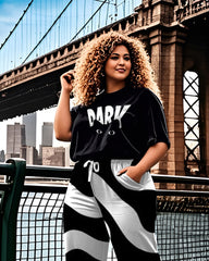 Women's Plus Size Fashion Cat Print T-Shirt and Ripple Trousers Suit