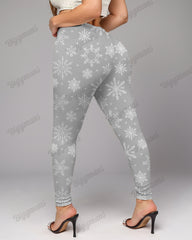 Plus Size Women's Snowflake Print Skinny Leggings