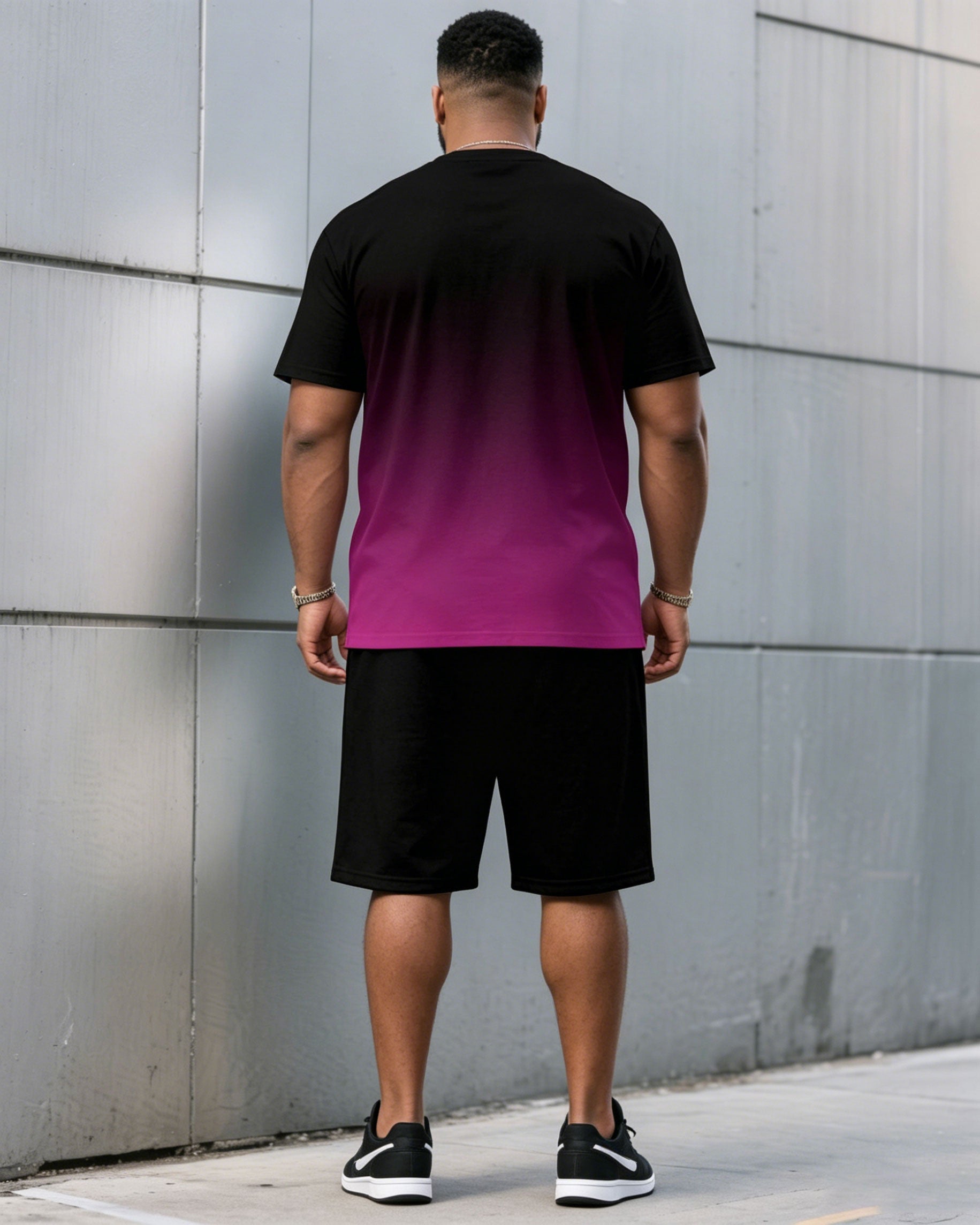 Men's Plus Size Casual Black & Red Chest Gradient Fashion Round Neck Short Sleeve T-Shirt and Shorts Suit