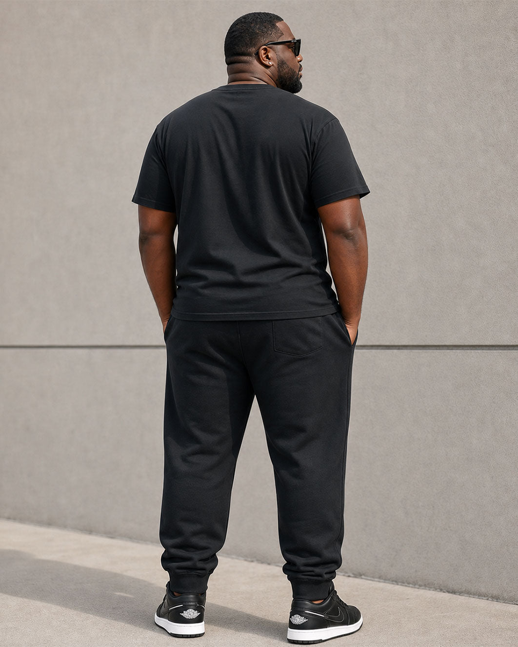 Big & Tall Men's Mysterious Guest Pattern Printed Black Short-Sleeved T-Shirt Pants Set