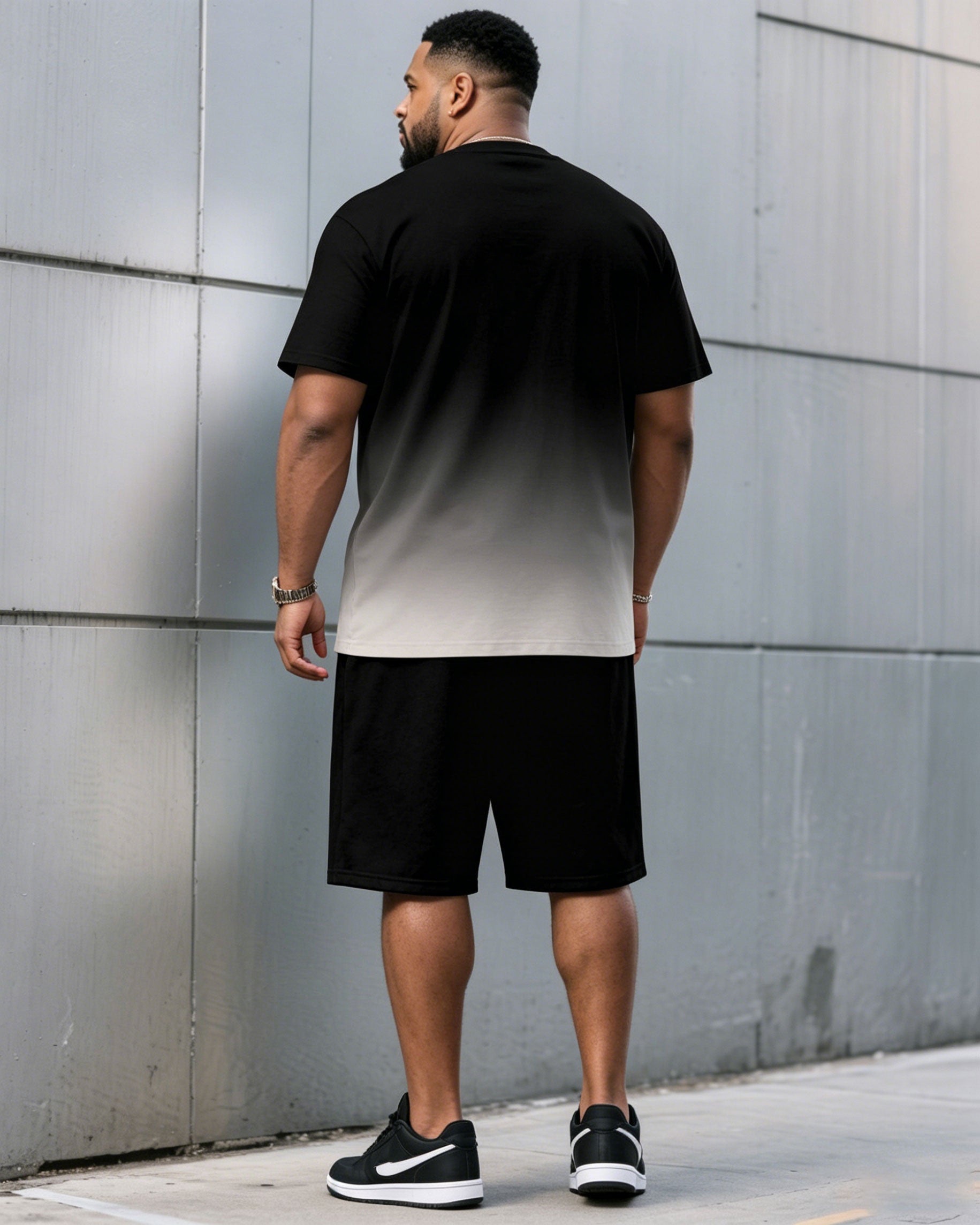 Men's Plus Size Casual Black & Red Chest Gradient Fashion Round Neck Short Sleeve T-Shirt and Shorts Suit