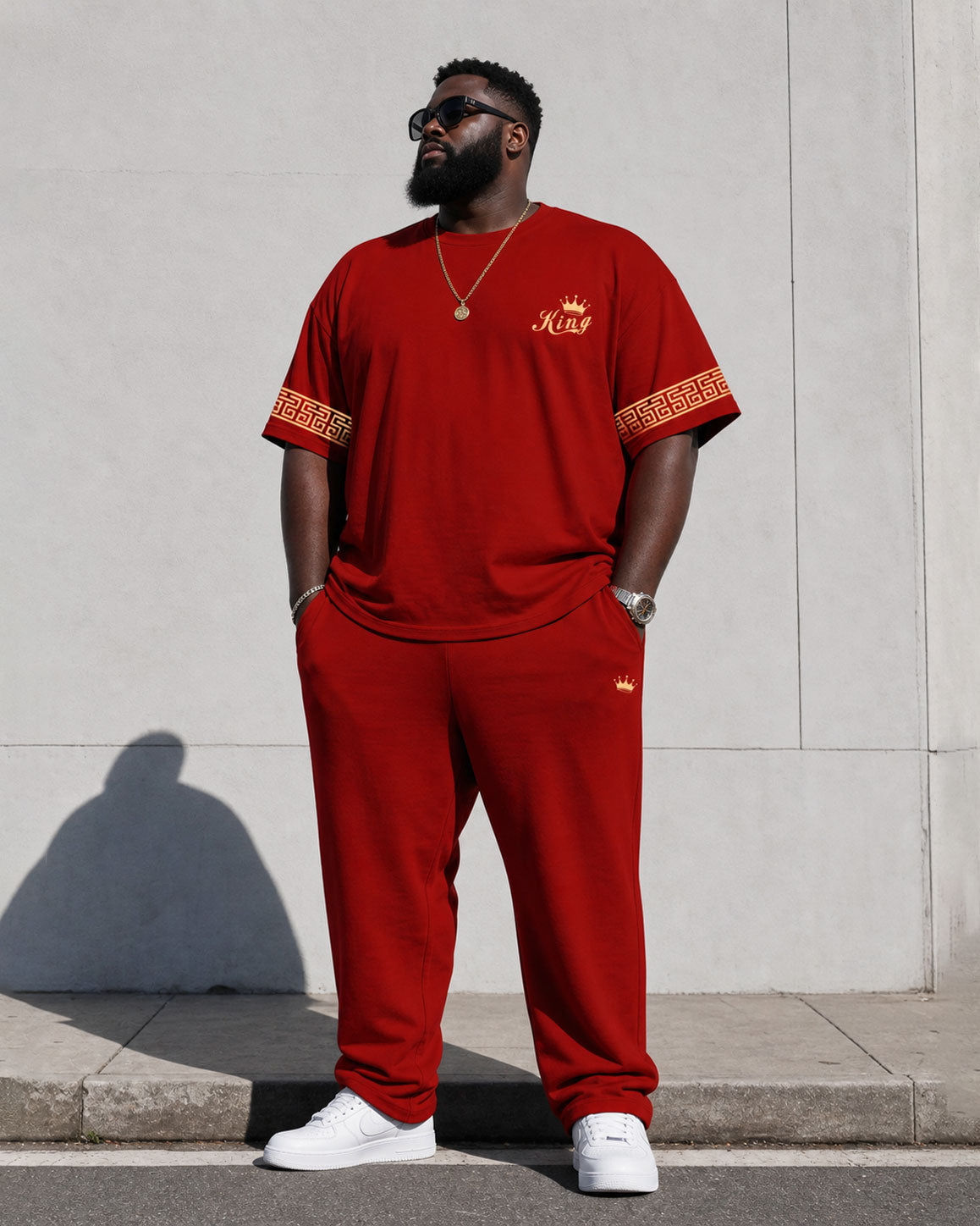 Big & Tall Men's Red King Cuff Feature Design Chest Crown Print Short Sleeve T-Shirt Sport Pants Set