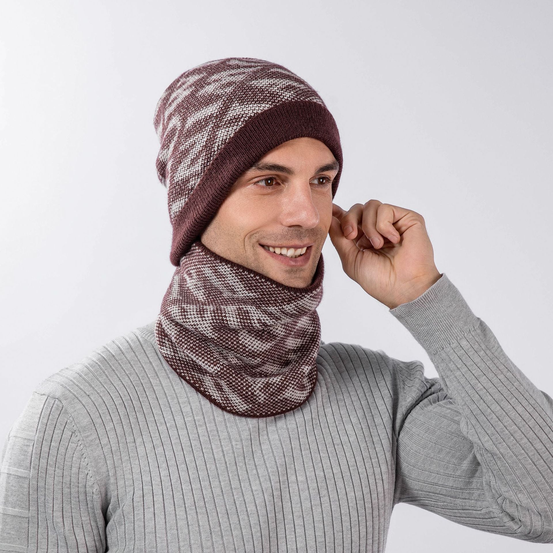 Fashion Letter Scarf Hat Two-piece Set