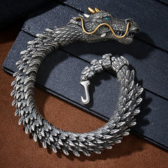 Retro Domineering Keel Bracelet