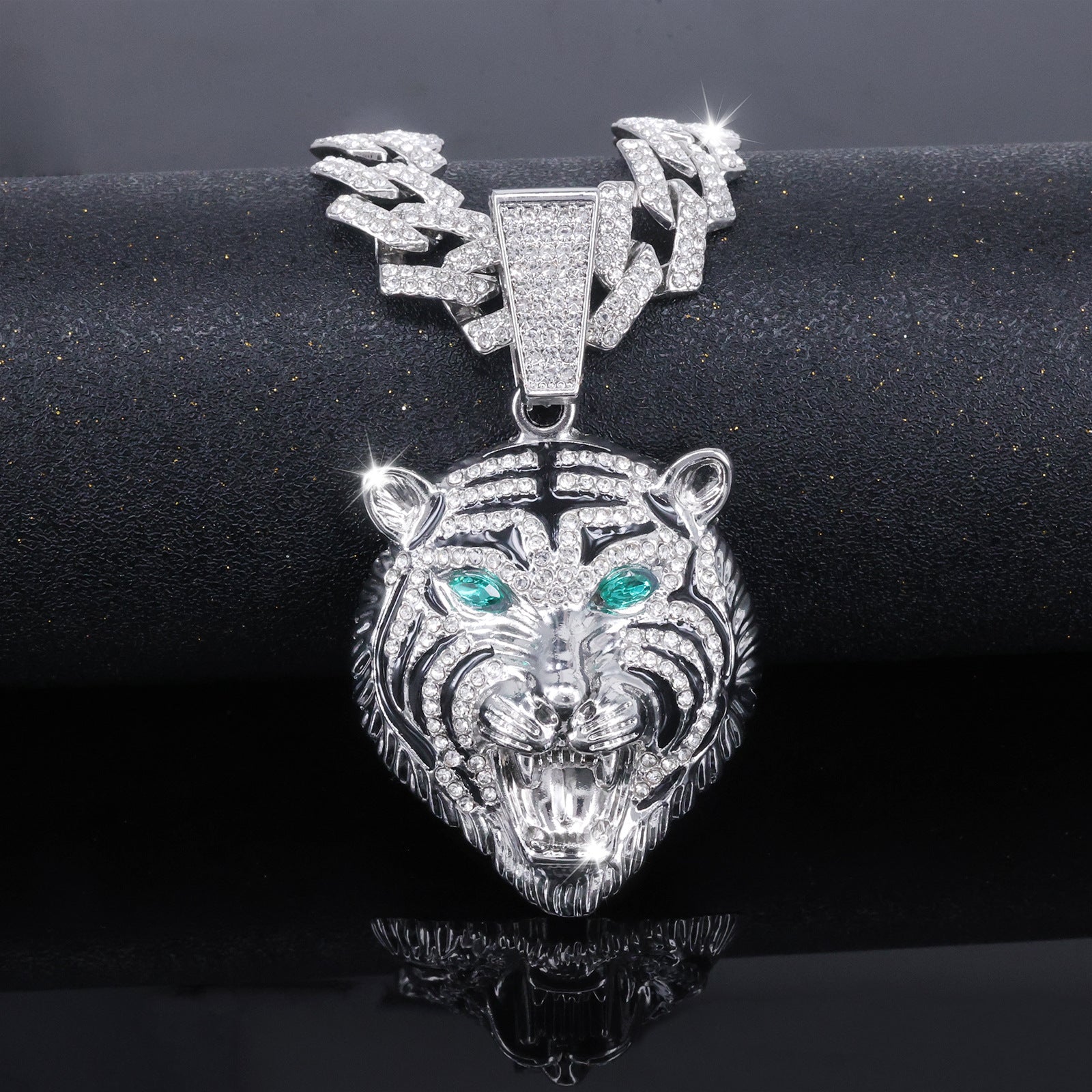 Hip-hop Three-dimensional Full-diamond Tiger Head Encrusted Necklace