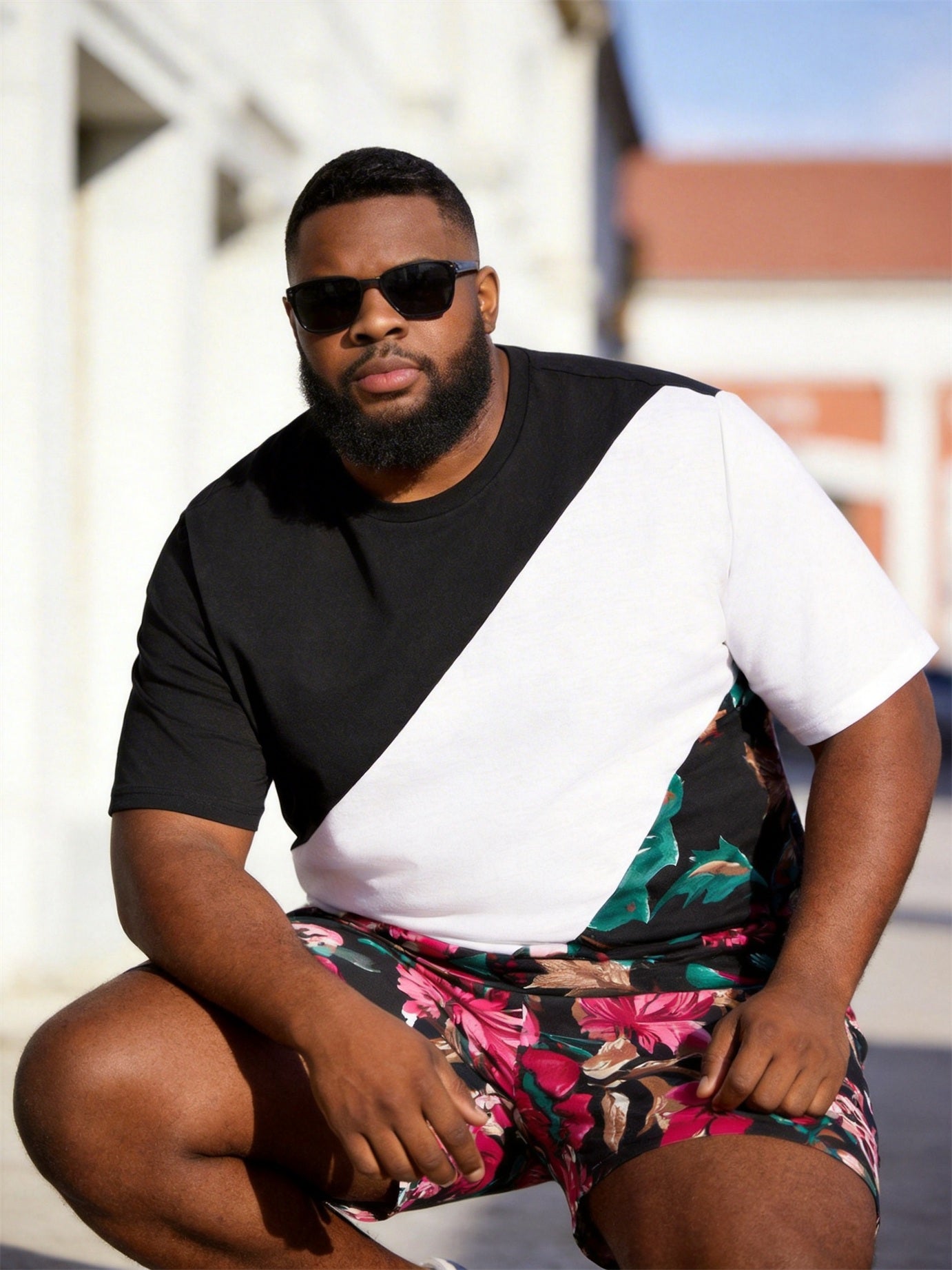 Big & Tall Men's Black And White Oblique Floral Printed Round Neck Short Sleeve T-shirt Shorts Set