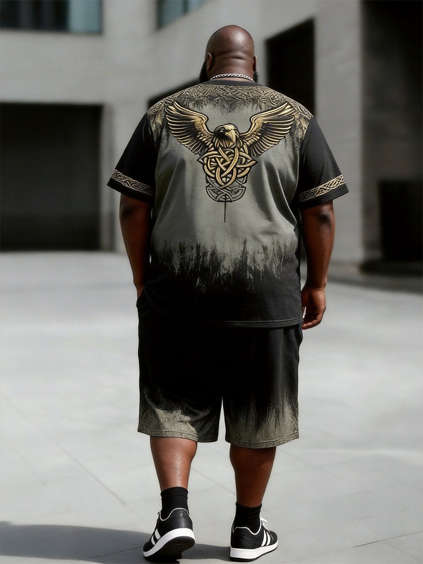 Big & Tall Men's Eagle Totem Gradient Print Crewneck Short-Sleeve T-Shirt And Shorts Set