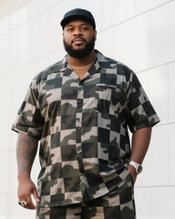 Big Man's Daily Leisure Outdoor Activities Square Irregular Creative Camouflage Short Sleeve Shirt Shorts Suit