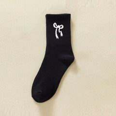 5 Pairs/10 Pairs Men/Women Solid Color Ankle Socks,  Black & White, Versatile Crew Socks For All Seasons, Fall