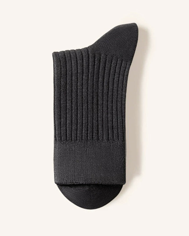 39% Merino Wool Antibacterial Deodorant Sweat Absorbing Mid-Tube Socks