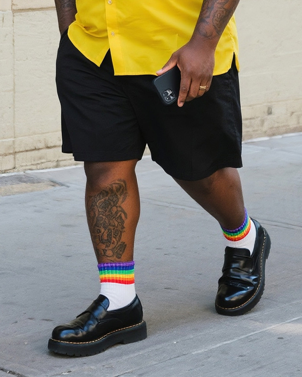 Big & Tall Men's Daily Leisure. High-grade Polka Dot Yellow Black Printed Shirt Shorts Suit