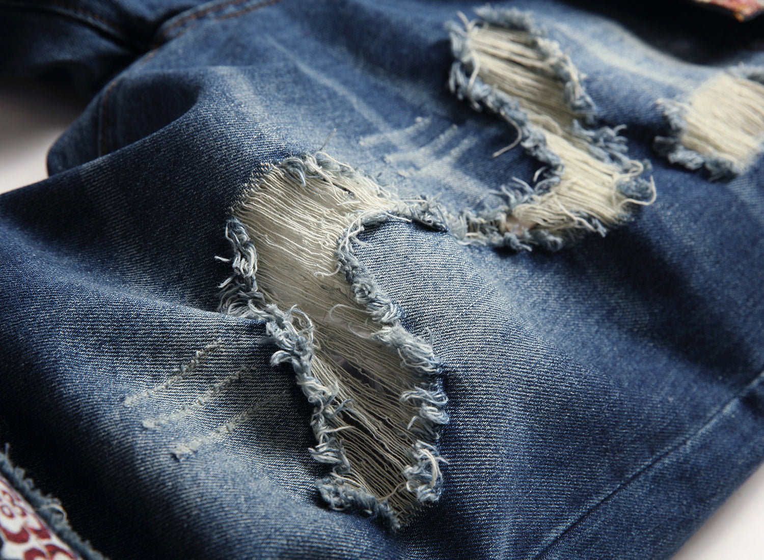 Men's Hole Feature Fashion Trendy Street Shooting Jeans